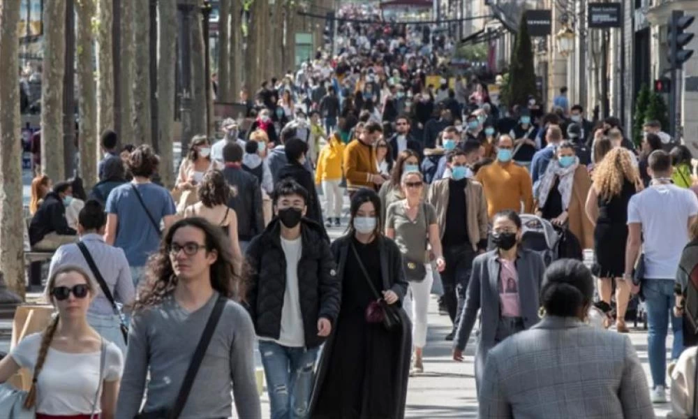 Γαλλία: Ρεκόρ με 4.711 κρούσματα κορονοϊού